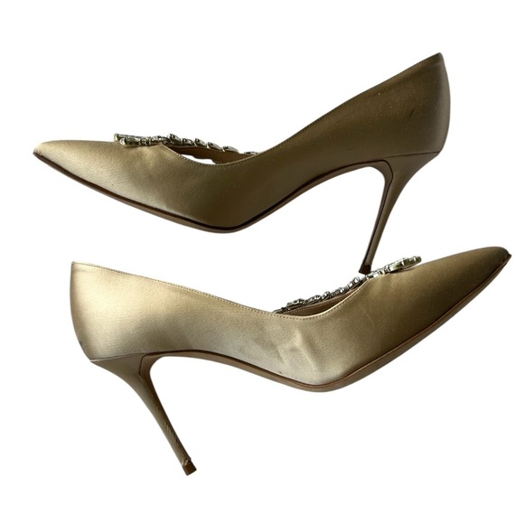 Manolo Blahnik Nadira Champagne Satin Heels Crystal Embellishment  7.5 US - Picture 5 of 16